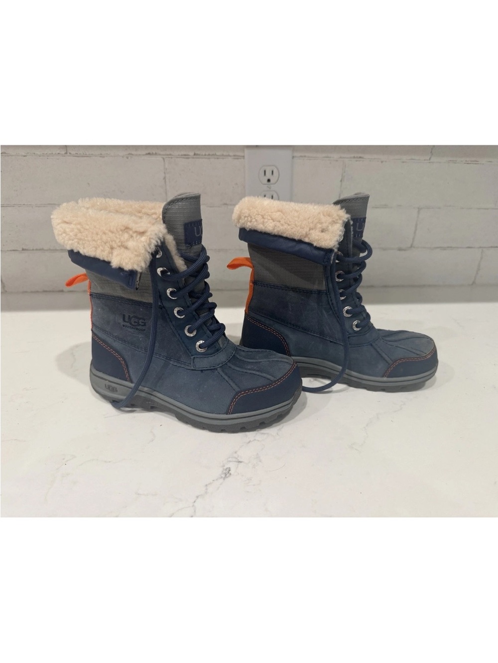 UGG Kids Butte II Snow Winter Comfort Boots Blue Size 13 Kids